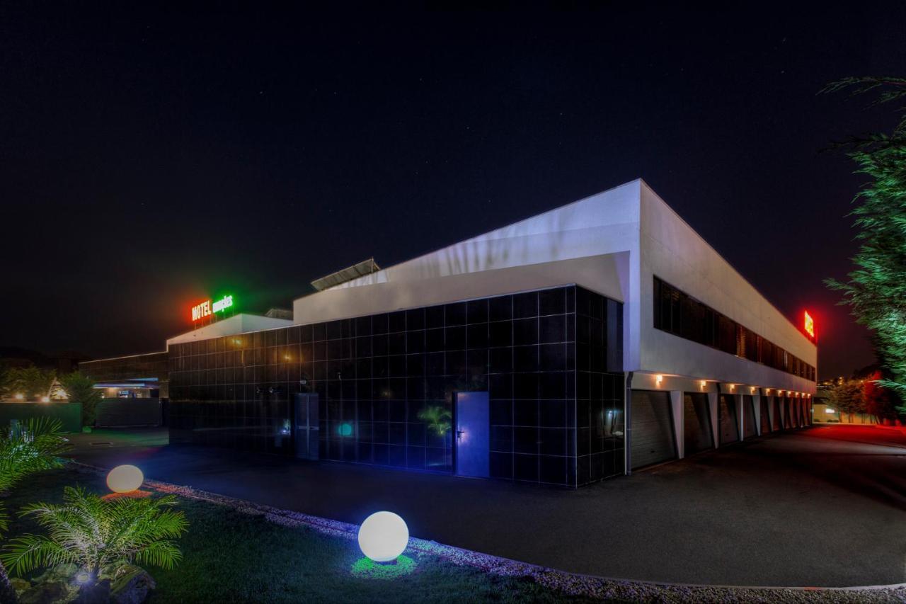 Motel Emocoes Nogueira da Regedoura Luaran gambar
